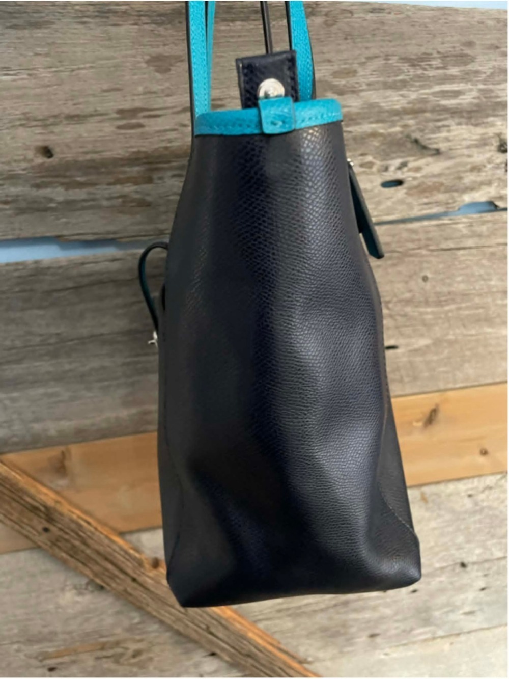 Coach City Tote in Midnight Blue Crossgreain Leather and turquoise accents - Picture 4 of 7